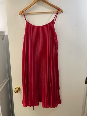 H&M Red Pleated Slip Dress